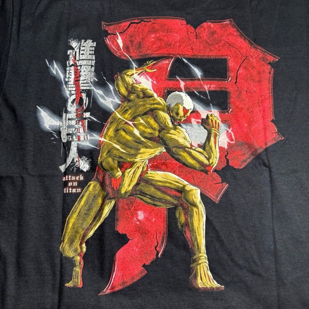 Medium Youth Black Graphic Anime T-shirt, NWT